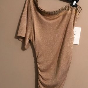 Cache gold one sleeve top